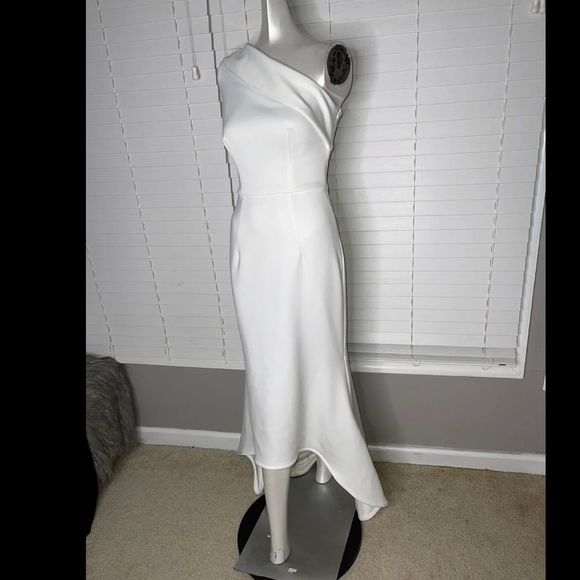 NWT Black Halo Cadencia One Shoulder Gown$575 - Picture 7 of 10